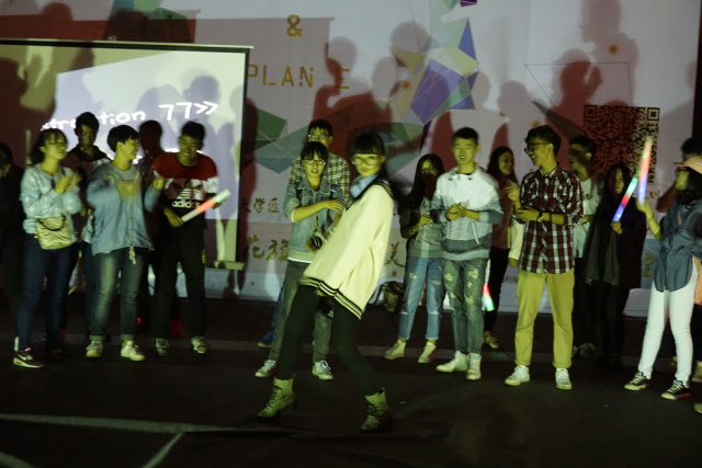 影像纪|夜色中的七个川大故事