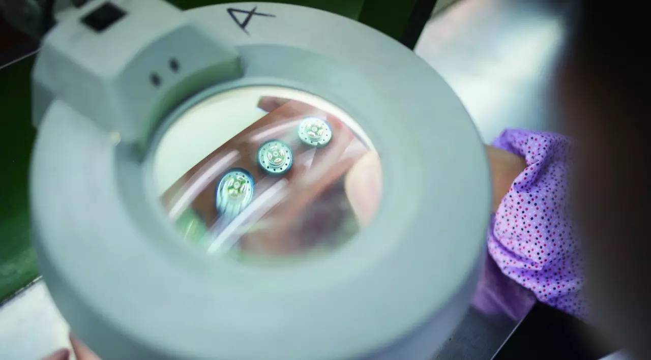 周杰伦创办的耳机,周杰伦创业视频