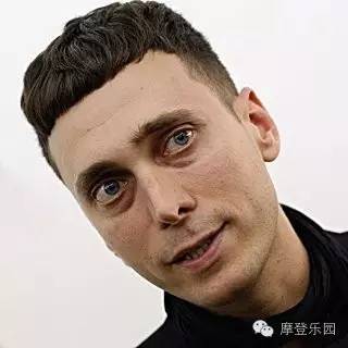 不要再盲目追星,别再盲目地追星了