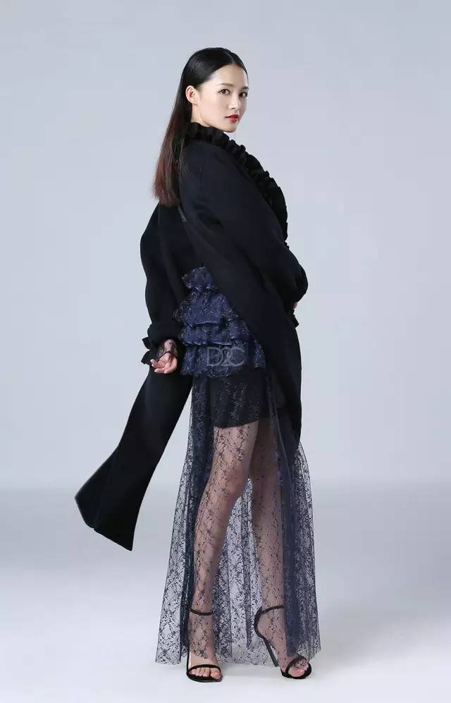 璺熺潃濂崇璺宠垶,鏋楀織鐜叉皯鍥介