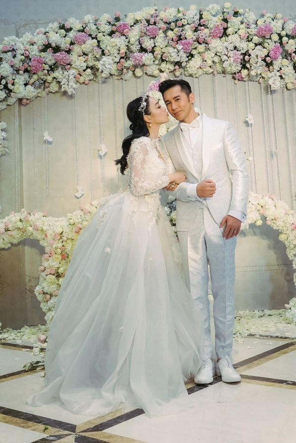 兰玉婚纱,兰玉婚纱展示