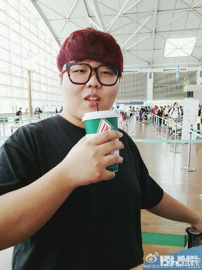 skt出征照视频,skt回归