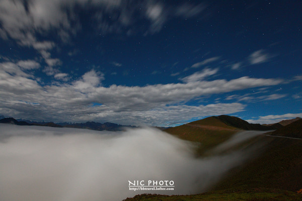 达瓦更扎与牛背山,达瓦更扎和牛背山有啥区别