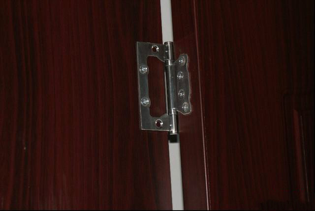 10年装修的老师傅忠告,木门安装关不严有什么妙招