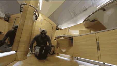 带淋浴的私人影院,4800元飞机头等舱