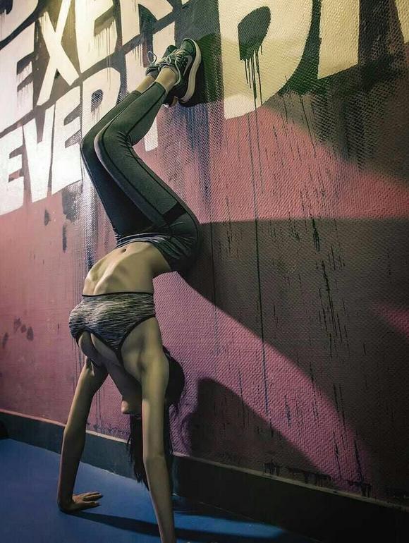 运动可以挺胸吗,运动能练体态吗