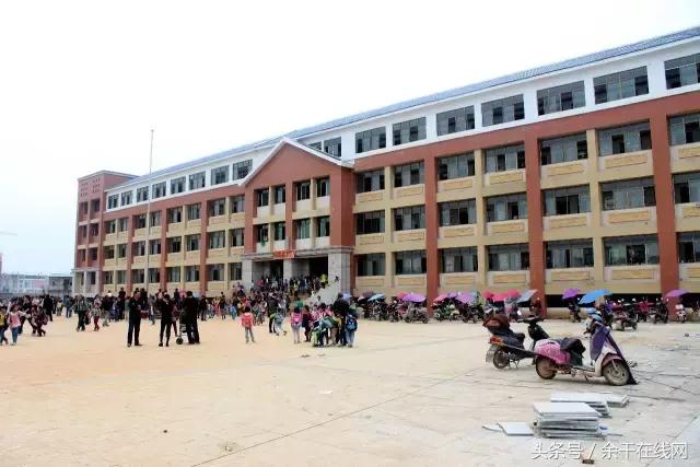 余干实验小学在哪,余干县第三小学会搬迁吗