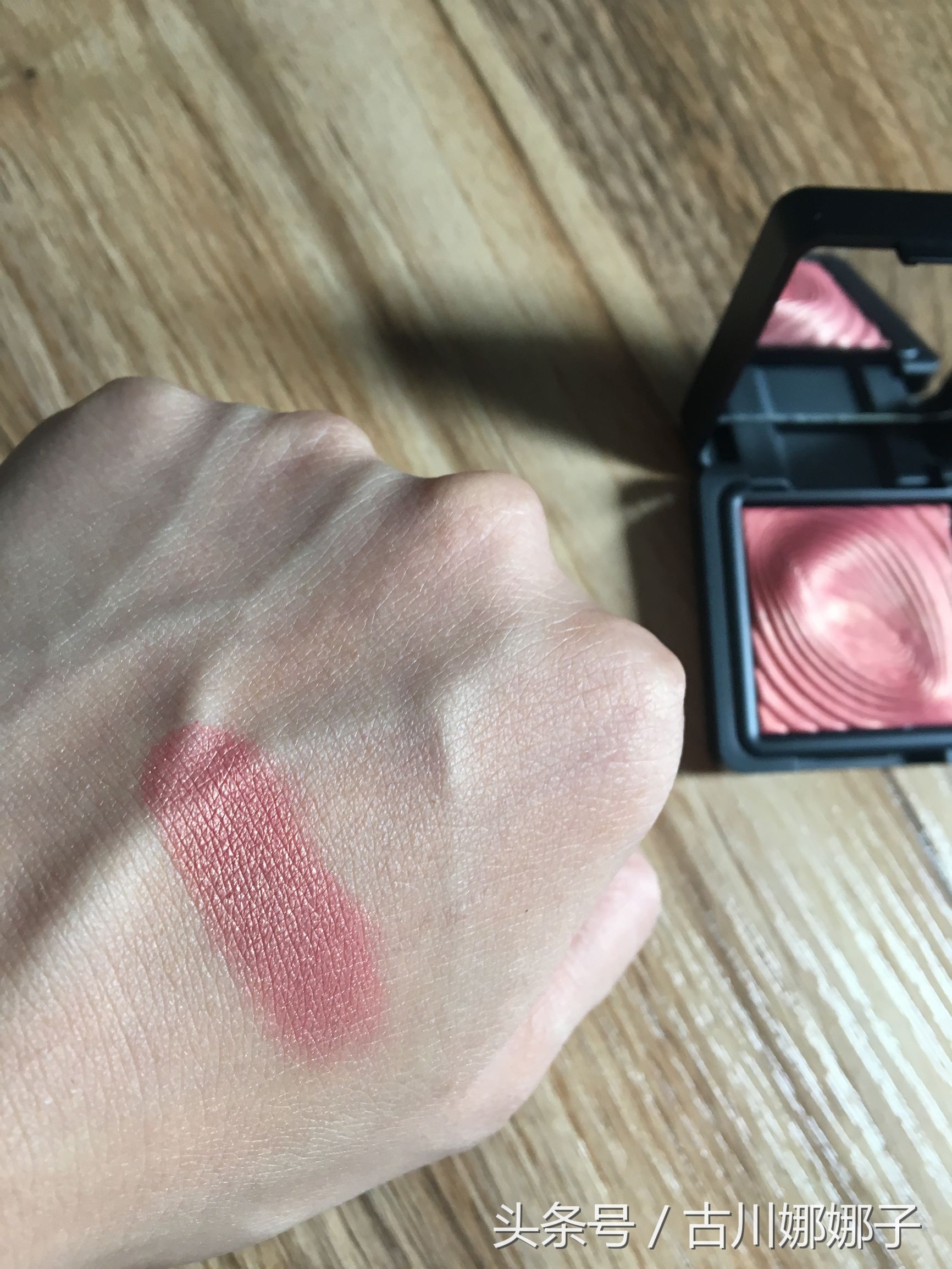 平价彩妆测评眼影品牌推荐,kiko四色眼影01色号教程