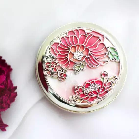 雪花秀与whoo后这两种产品哪种好,whoo后最值得买的小样你知道吗