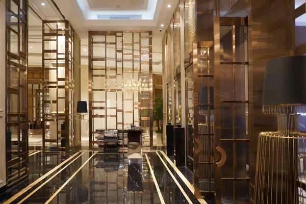 武汉依然繁华,武汉三个烟火气和浪漫的城市