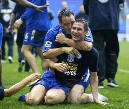 c罗告白皮克c罗谈皮克,c罗公开示爱球迷迪丽热巴