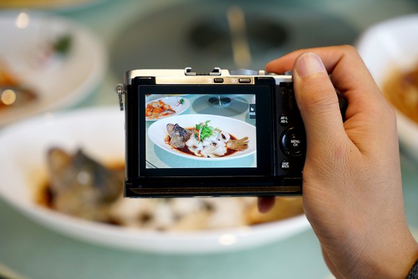 武汉依然繁华,武汉三个烟火气和浪漫的城市