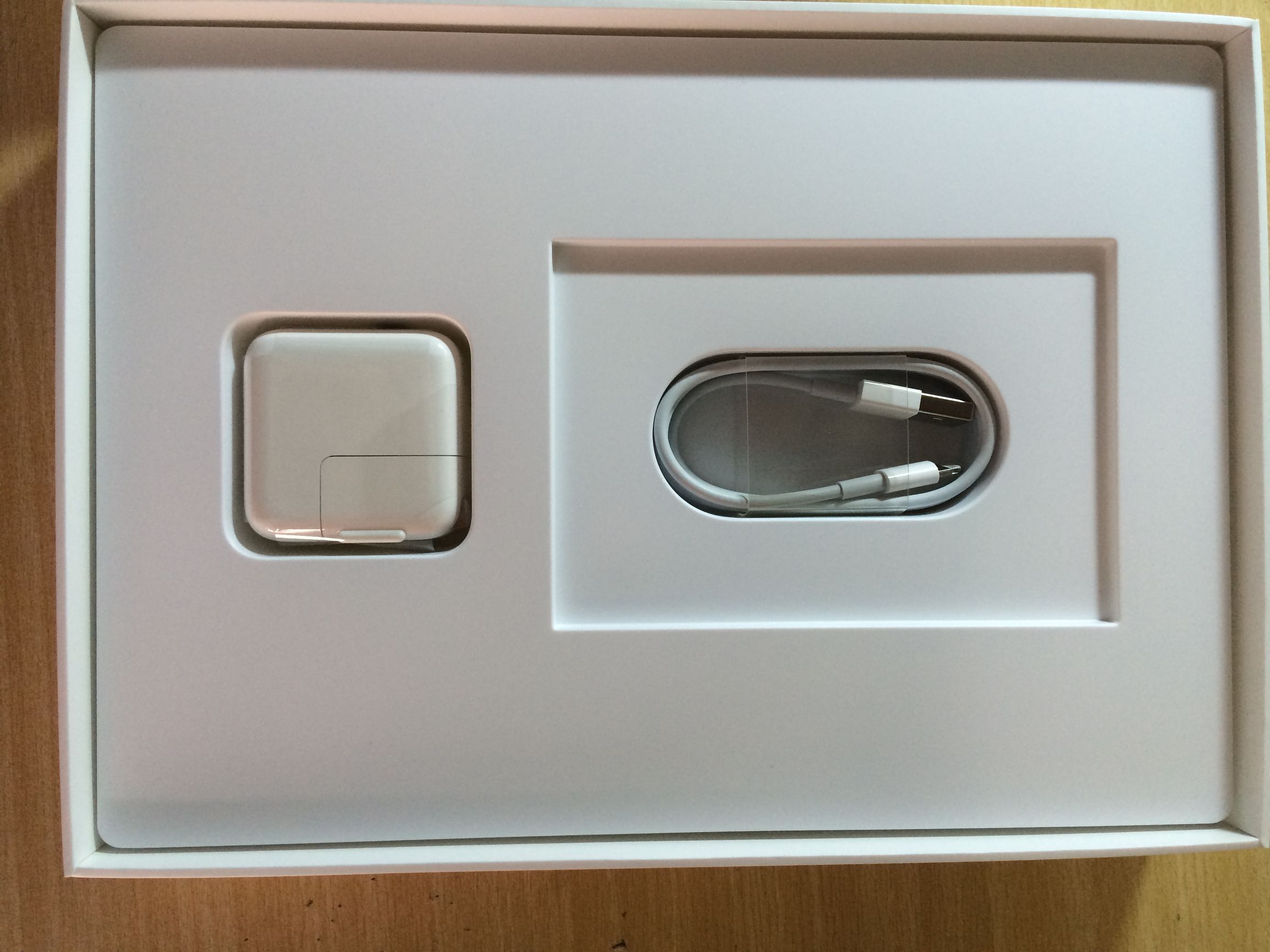 ipadair232G开箱,ipadair2银色开箱