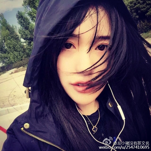 这款项链因为王全安新晋女友又火遍朋友圈，但姑娘们忍住别剁手