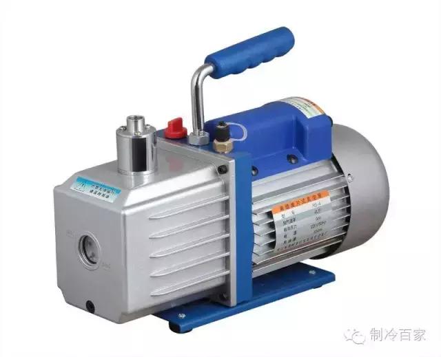 空调加氟加冷冻油的方法视频教程,汽车空调冷冻油正确加注方法教程