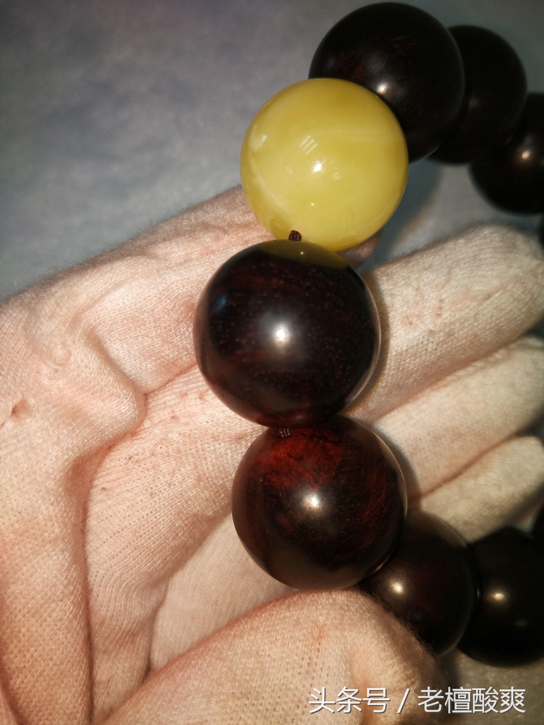 小叶紫檀手串2016年走向,小叶紫檀手串如何选择才不会吃亏