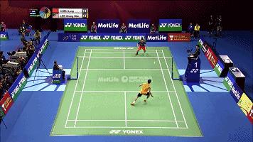 怎样准确接杀羽球,羽毛球杀球怎么杀才暴力