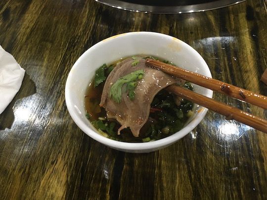 霸道！荤素只要3角！成都串串界的一匹黑马！