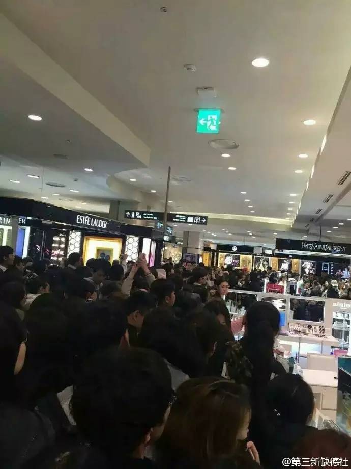 韩国人抢着买的中国护肤品,中国人疯抢外国货