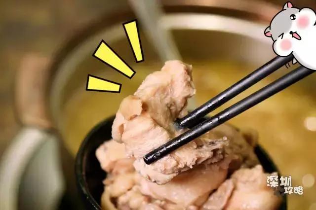 我以为这是一家有格调的酒吧，谁知道老板让我“*鸡叫**”