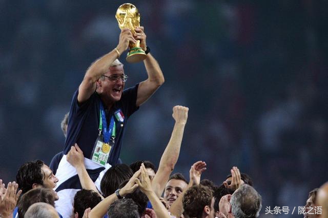 里皮带领国足赢韩国,里皮2比1胜卡塔尔