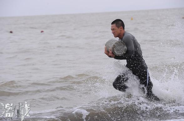 《魔发精灵》你要快乐，但你不能给别人带来烦恼
