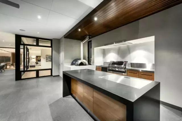 海外房产投资在中国合法吗,海外投资买房靠谱吗