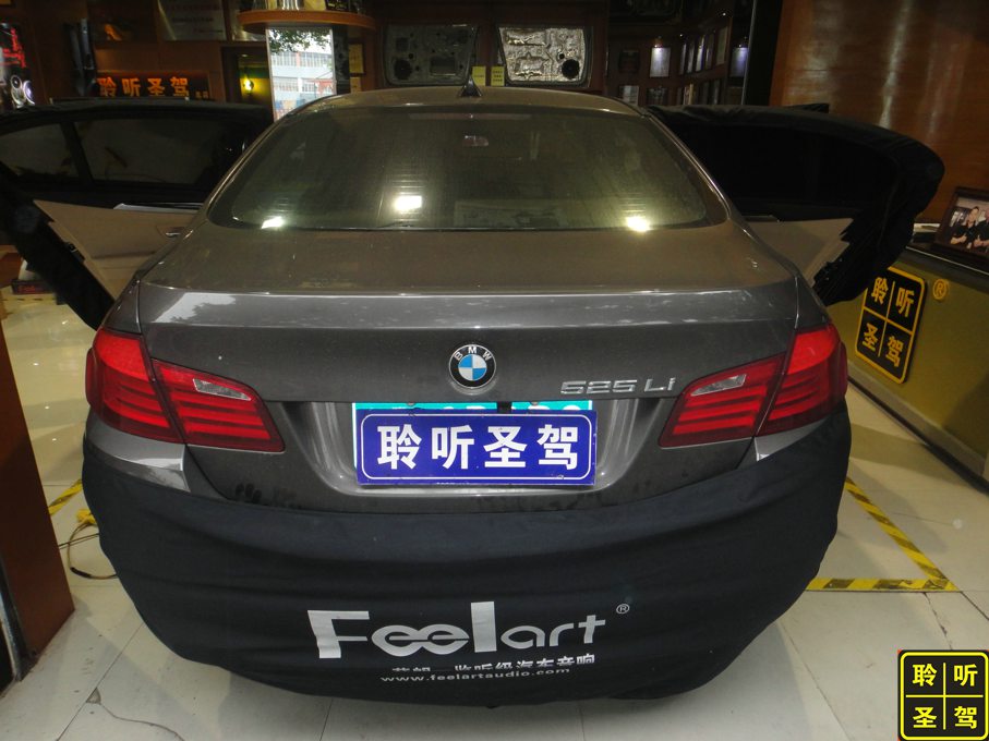 几百万豪车的原车喇叭又长什么样子呢？欢迎吐槽