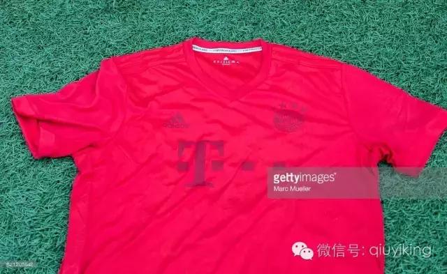 拜仁红蓝白三色,拜仁震撼瞬间