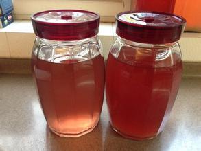 葡萄酒发酵十天后酸了怎么补救,自己酿的葡萄酒怎么去除酸味