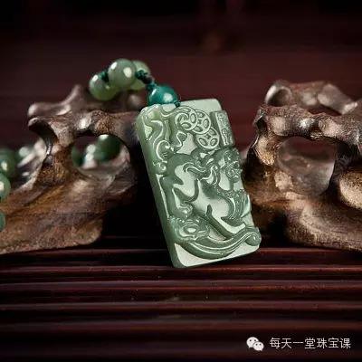 年末戴这几种玉想不顺利都难,春夏季适合戴什么玉好