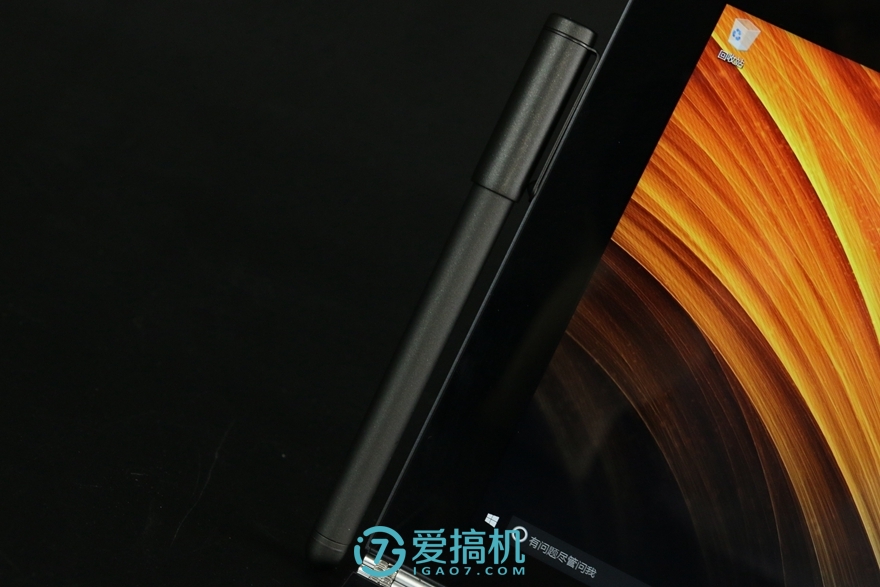 联想yogabook第二代,联想yogabook屏幕如何