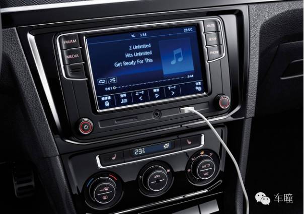 跨界旅行车开拓者蔚领,蔚领全景天窗玩法