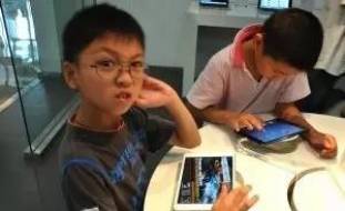 带你去旅游小孩,孩子带我去旅行