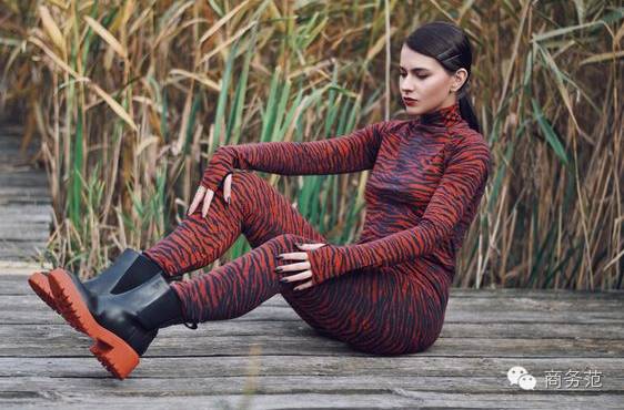 全球都在抢的KenzoxHM,然而再帅穿上也变村炮