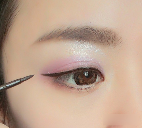 眼线美美哒,眼线怎么能画好