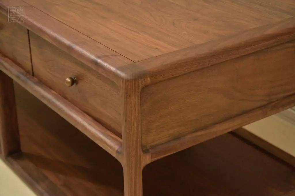 黑胡桃木家具居然之家 (最高端的黑胡桃木家具)