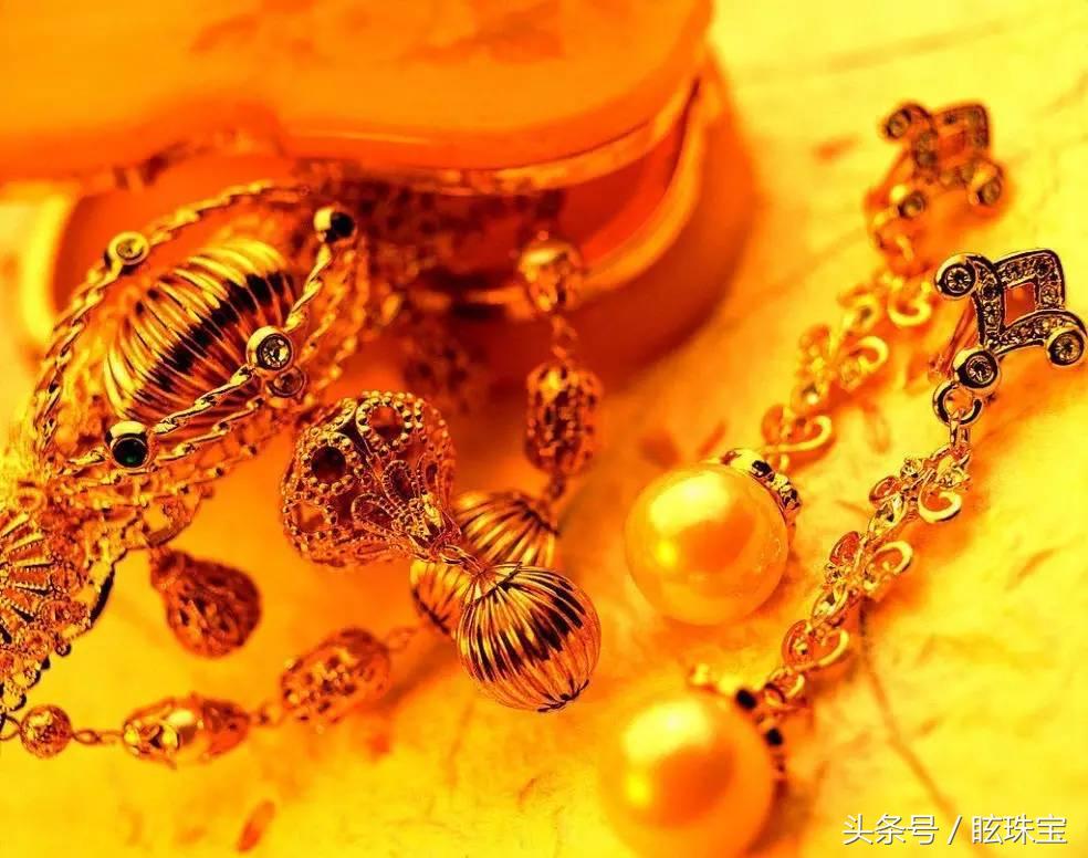 买戒指铂金和钯金黄金哪个好,铂金和18k彩金哪个保值