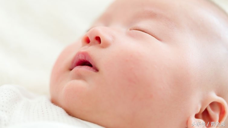 新生儿起湿疹用什么方法最有效,新生儿湿疹的原因和治疗方法