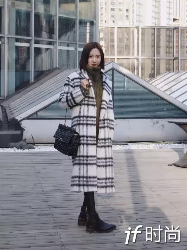 范冰冰手拿包,范冰冰lv包包