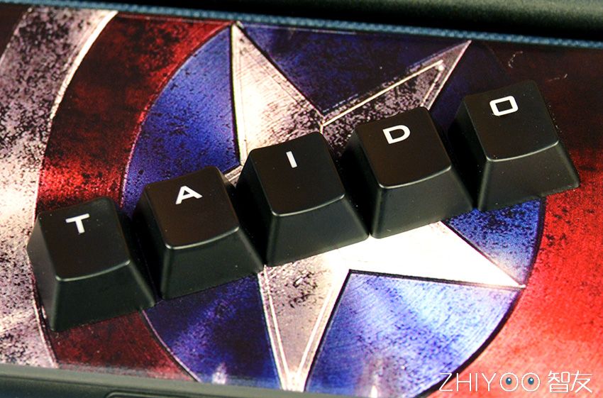 茶轴游戏手感,茶轴电竞游戏键盘