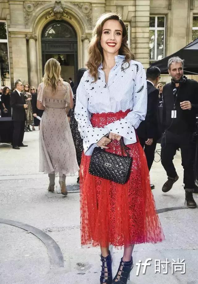 范冰冰手拿包,范冰冰lv包包