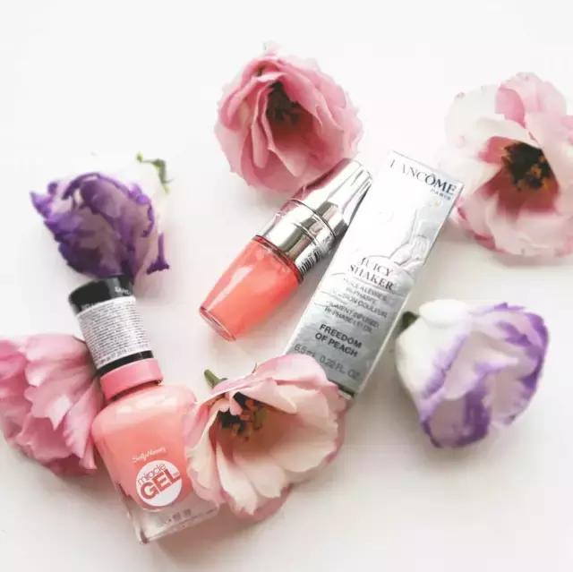 杨幂口红迪奥,杨幂钟爱平价货