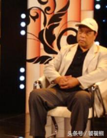 有人去世无钱办葬礼，有人嫁朱时茂，咱们的牛百岁主角现状大不同