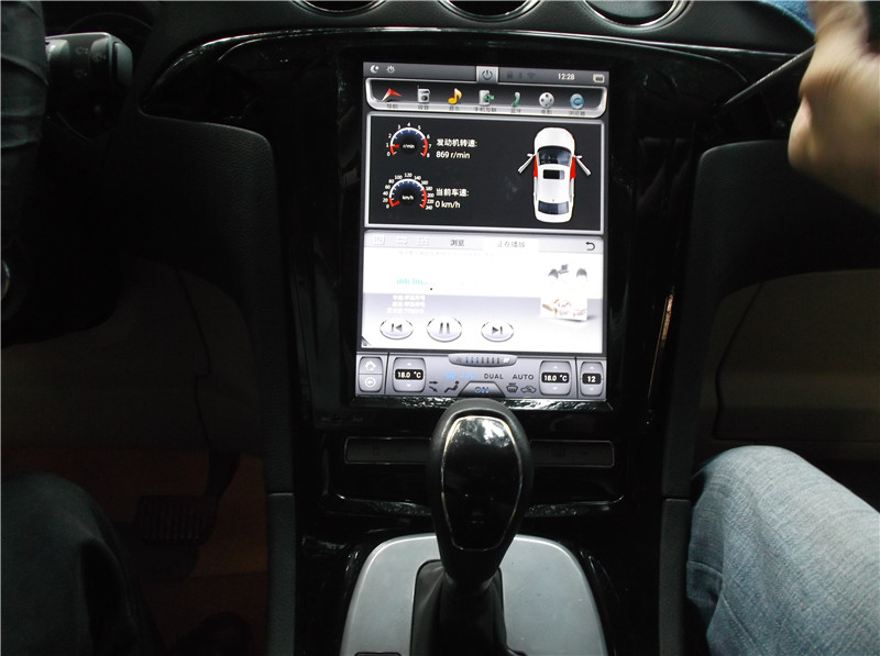 福特麦柯斯中控屏,福特麦柯斯仪表台拆解