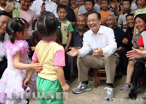 年薪10万职场男士穿衣指南第四弹：能穿一辈子的6款球鞋