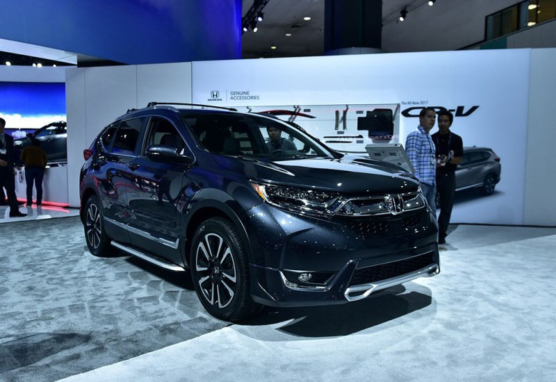 全新一代CR-V发布，搭载1.5T涡轮增压发动机，前脸全变样