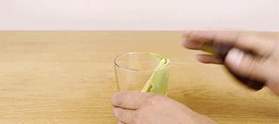 香蕉应该怎样剥,剥香蕉从哪里剥