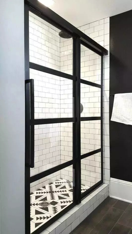 你选的那些叫门吗?只是一块木板吧!