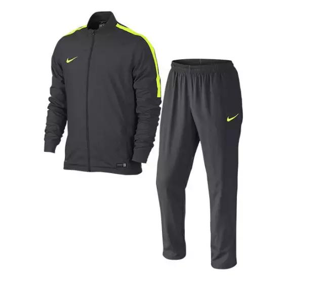 下雪天踢球穿什么球鞋,下雪天踢球穿什么